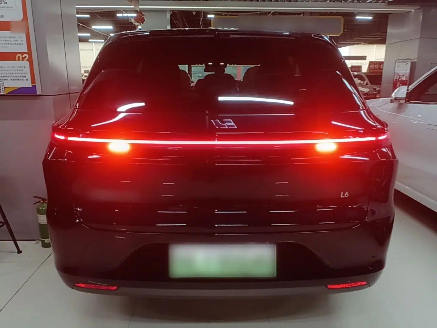 Li Auto L6 2024 Pro Model — миниатюра 5