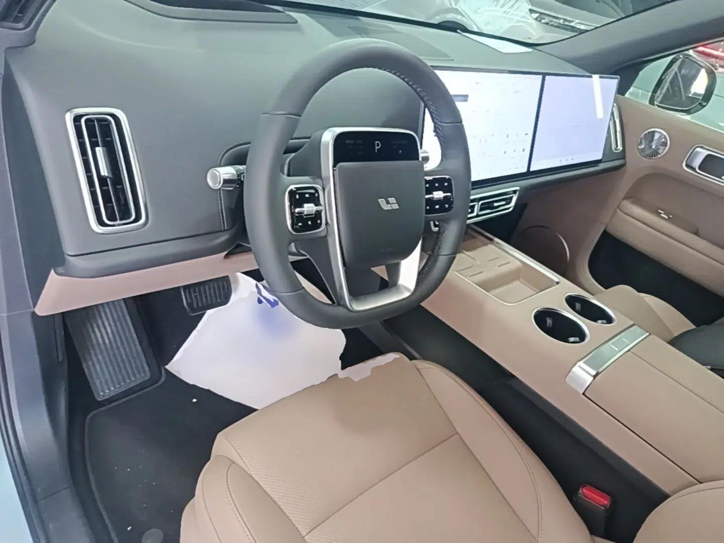Li Auto L6 2025 Max Smart Refresh Edition — миниатюра 13