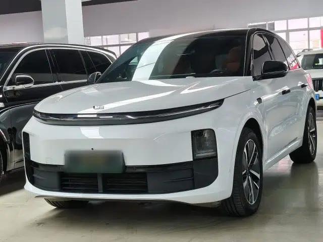 Li Auto L6 2024 Pro Model