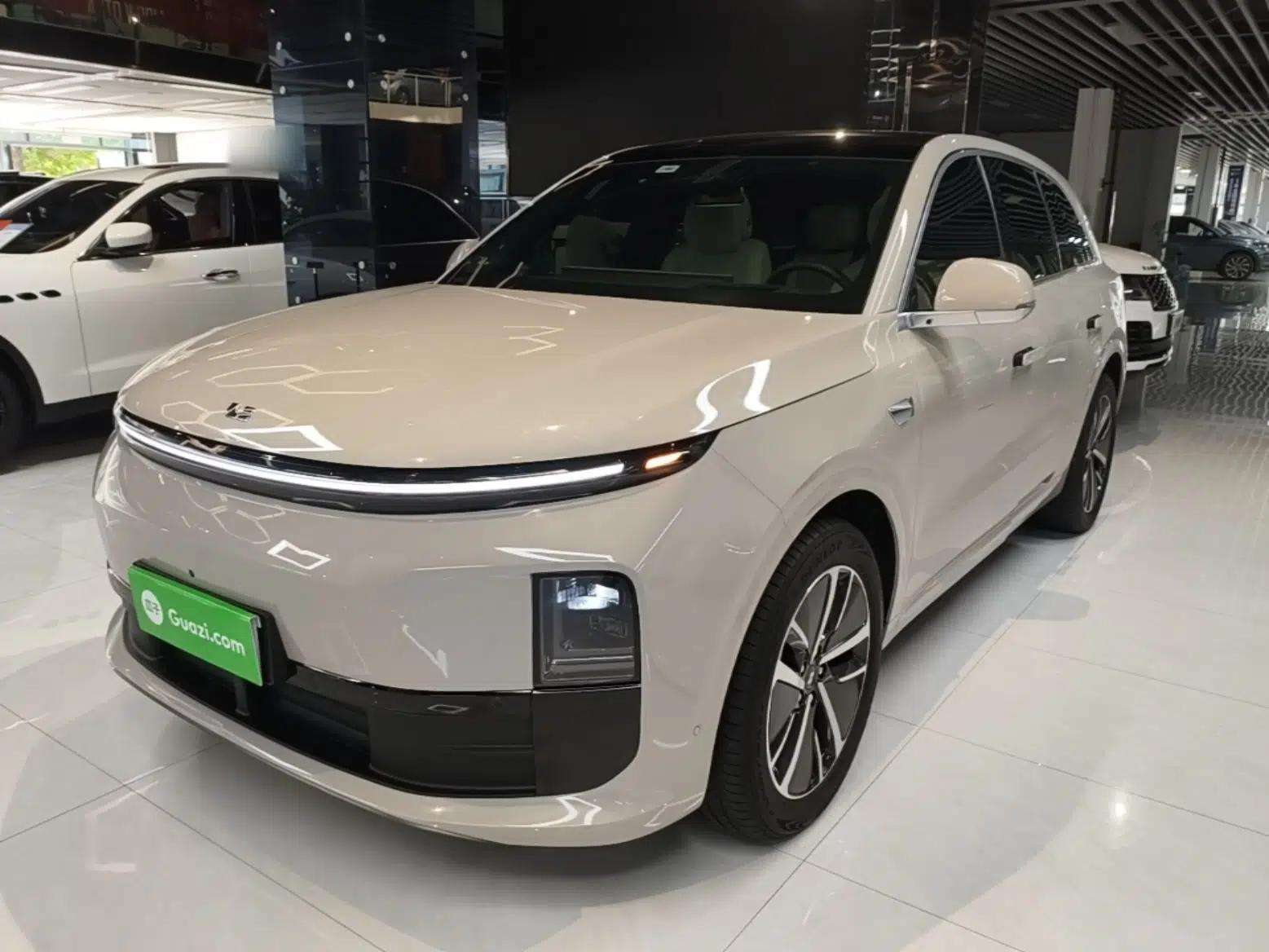 Li Auto L6 2024 Pro Model — миниатюра 1