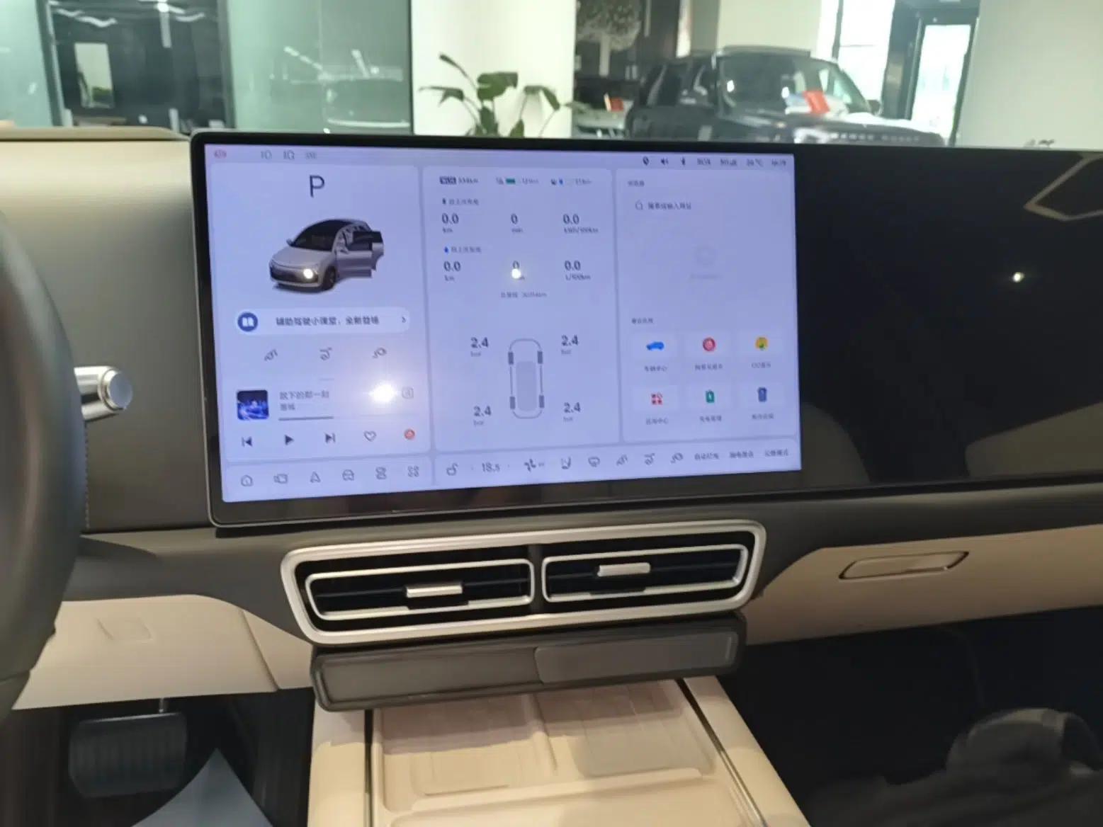 Li Auto L6 2024 Pro Model — миниатюра 16
