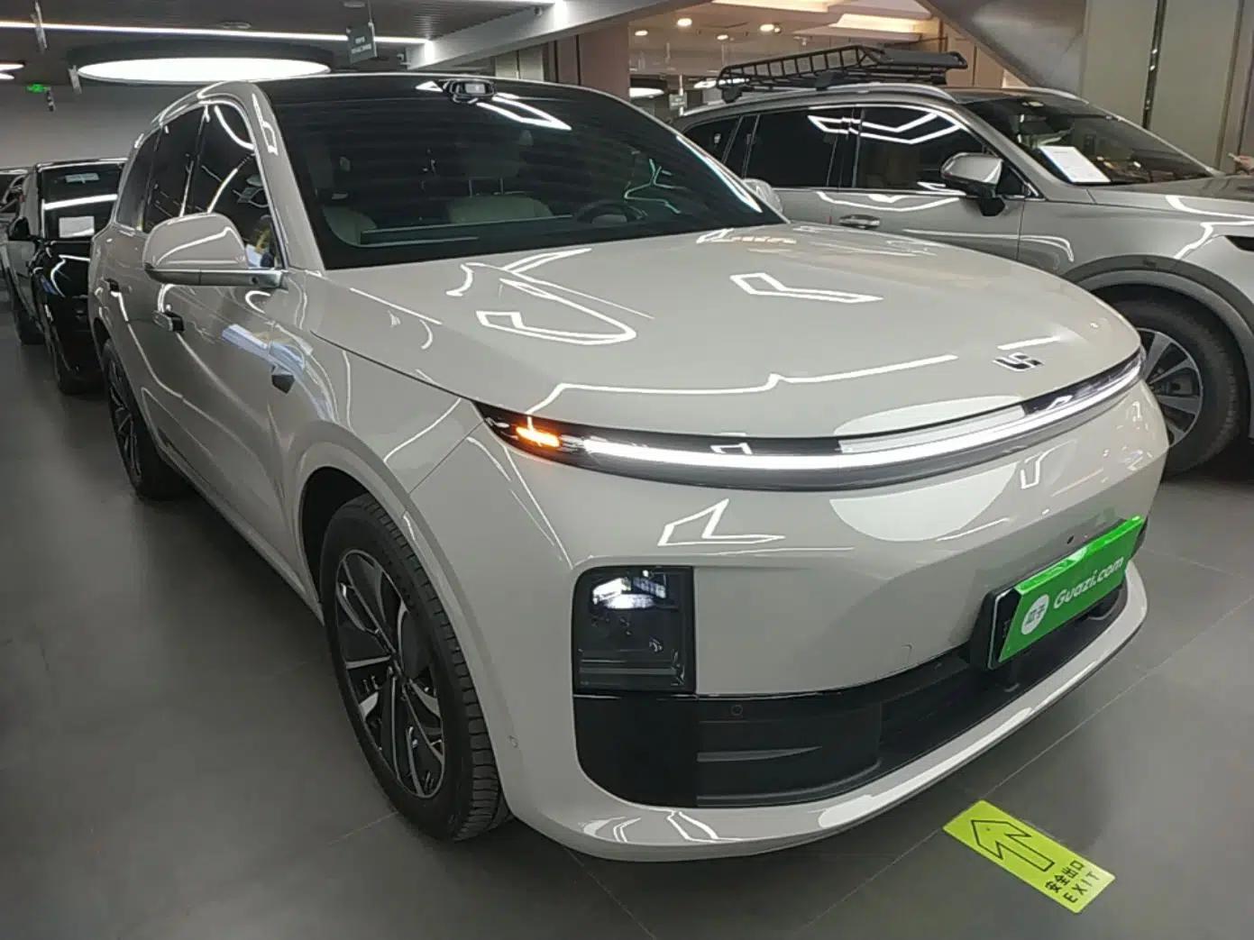 Li Auto L6 2025 Pro Smart Refresh Edition — миниатюра 3