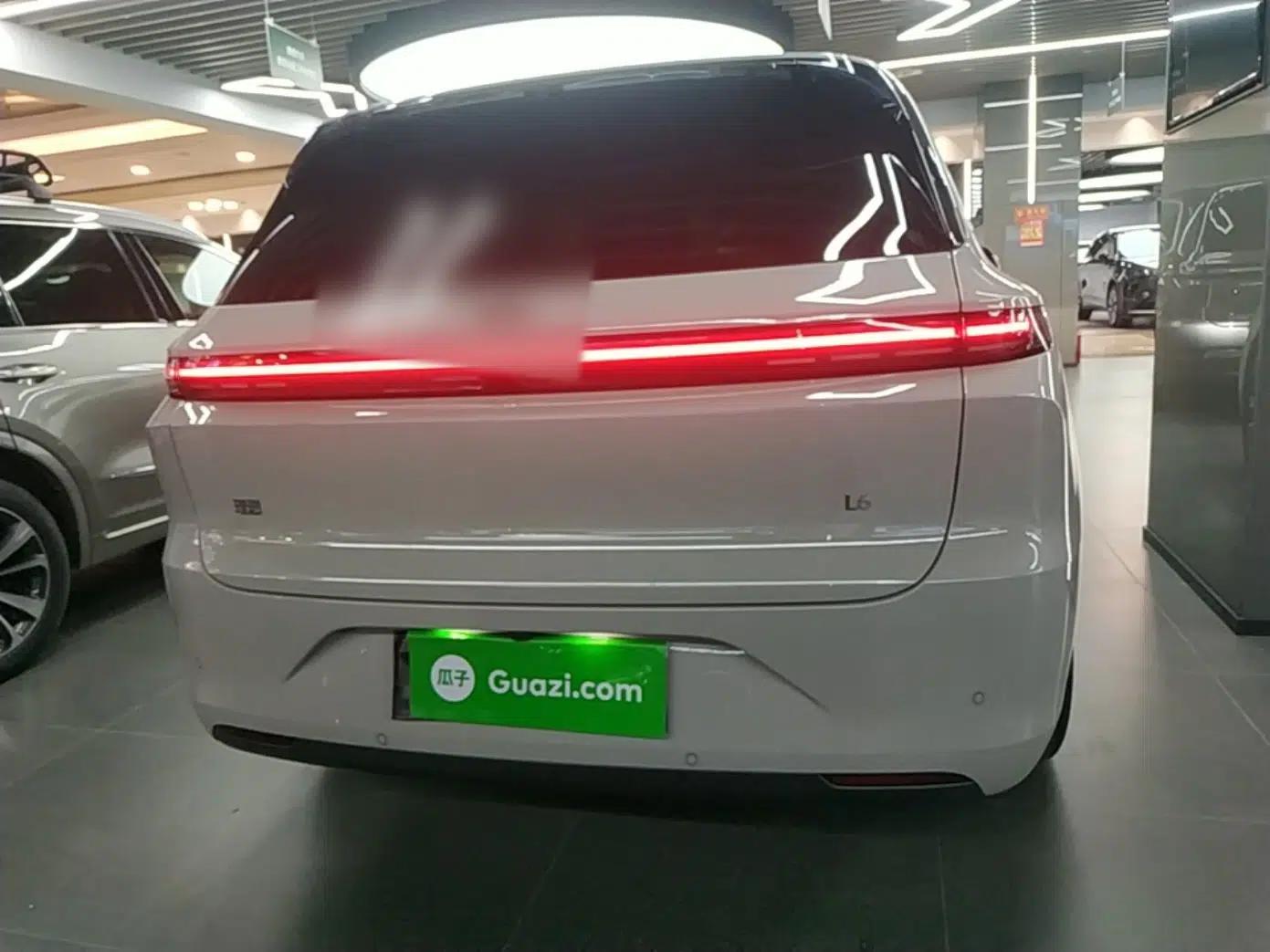 Li Auto L6 2025 Pro Smart Refresh Edition — миниатюра 5
