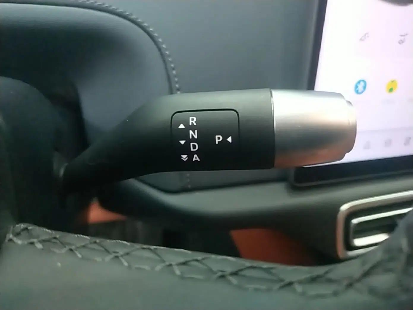 Li Auto L6 2025 Pro Smart Refresh Edition — миниатюра 17