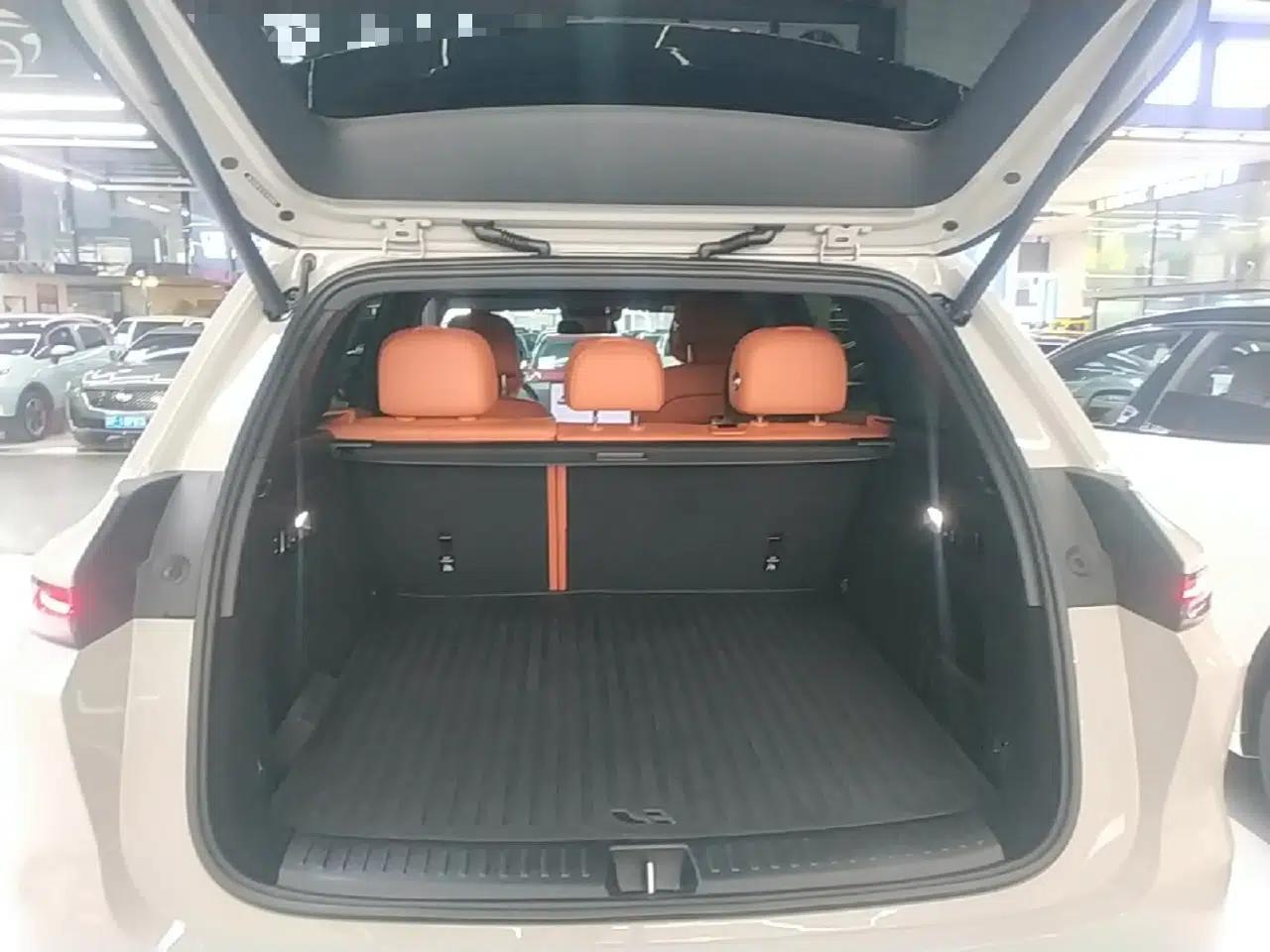 Li Auto L6 2025 Pro Smart Refresh Edition — миниатюра 22