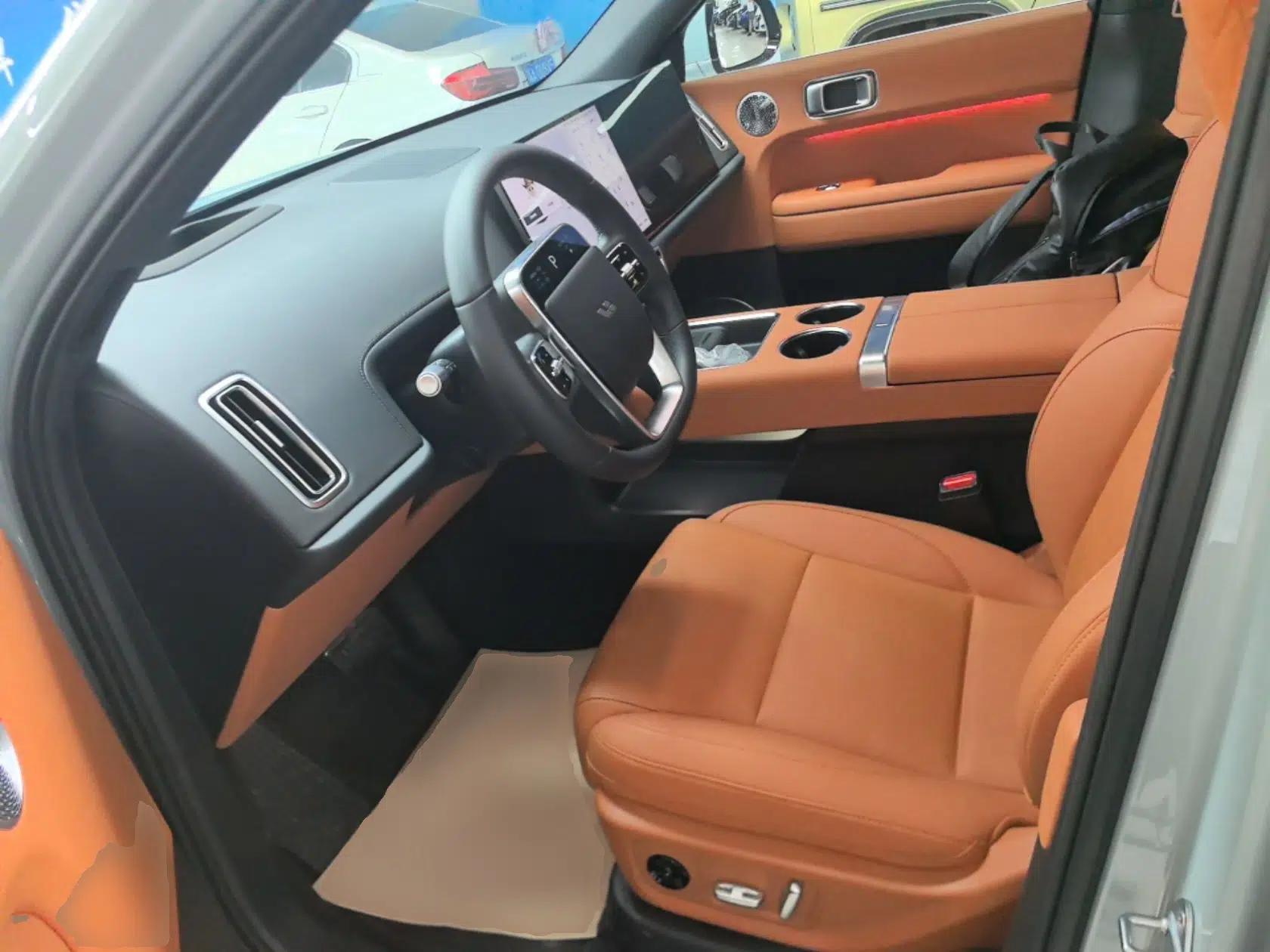 Li Auto L6 2025 Max Smart Refresh Edition — миниатюра 18