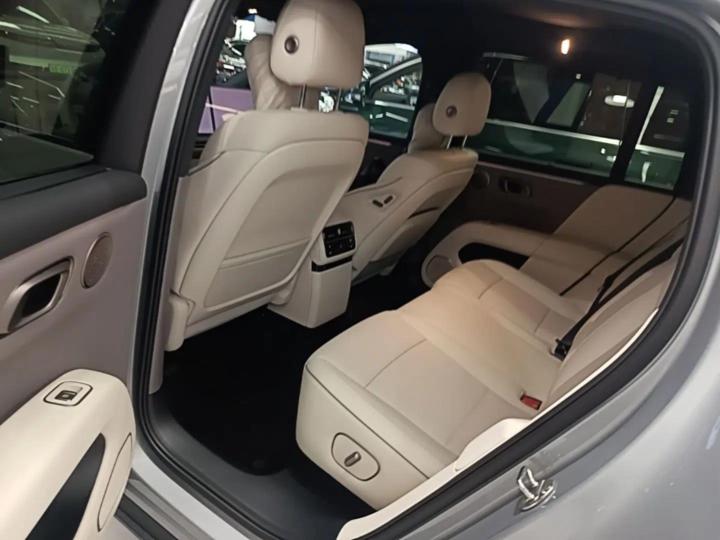 Li Auto i6 2025 Model Two-Wheel-Drive Standard Type — миниатюра 20
