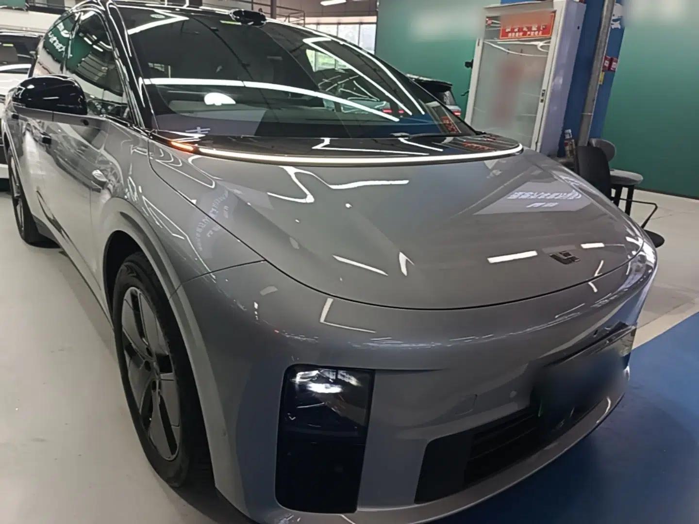 Li Auto i6 2025 Model Two-Wheel-Drive Standard Type — миниатюра 3