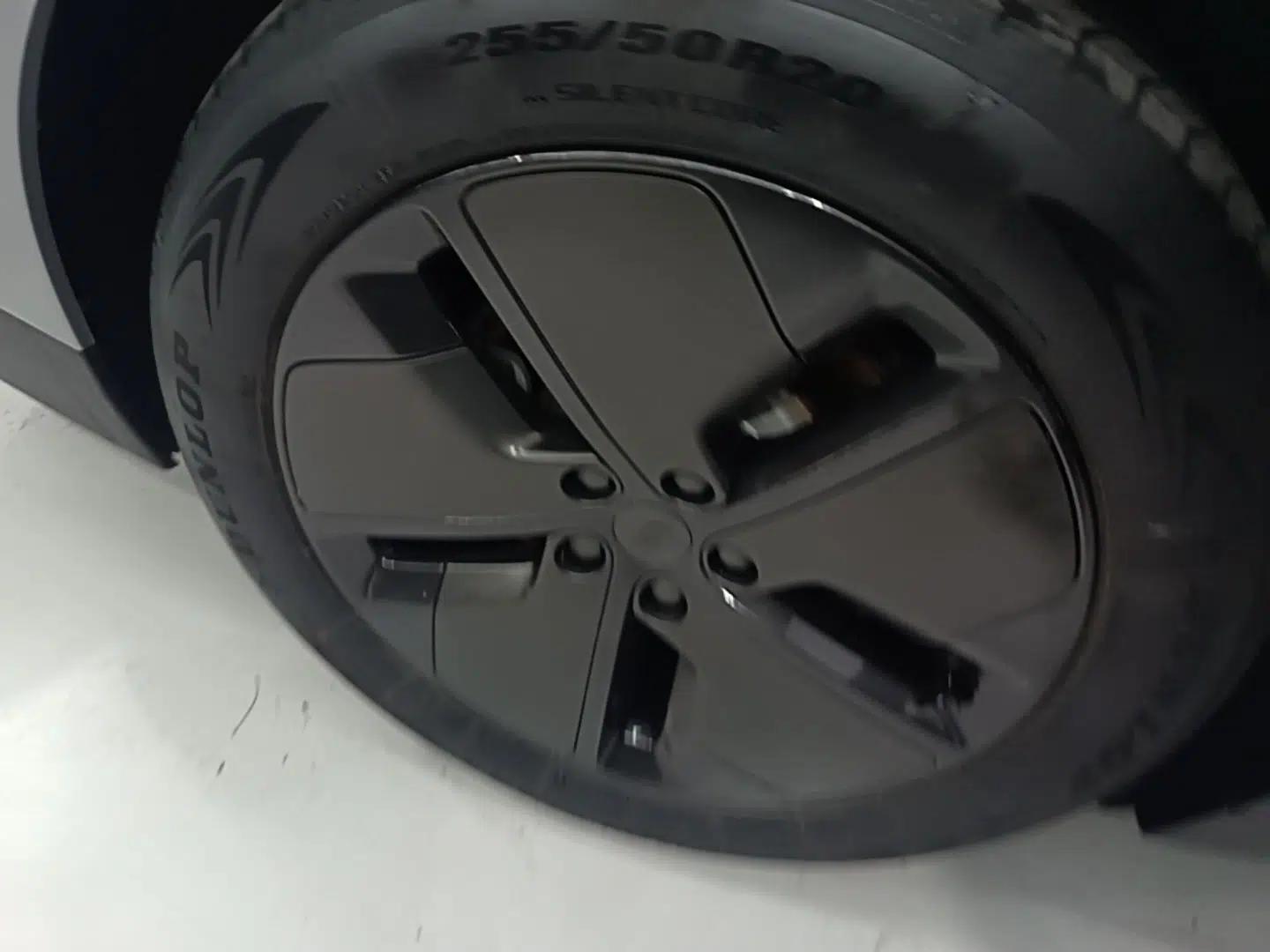 Li Auto i6 2025 Model Two-Wheel-Drive Standard Type — миниатюра 10
