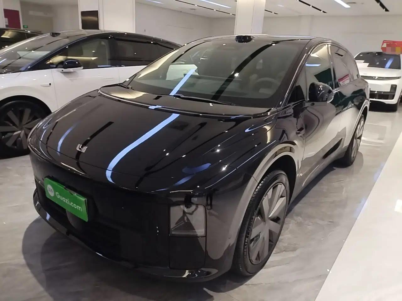 Li Auto i6 2025 Model Two-Wheel-Drive Standard Type — миниатюра 1