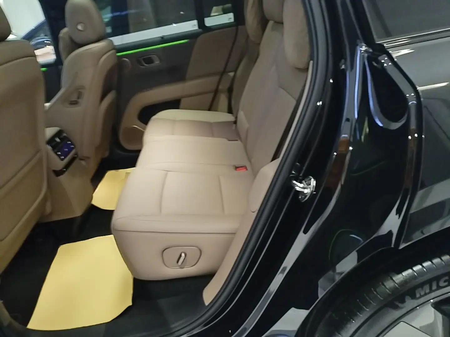 Li Auto i6 2025 Model Two-Wheel-Drive Standard Type — миниатюра 20