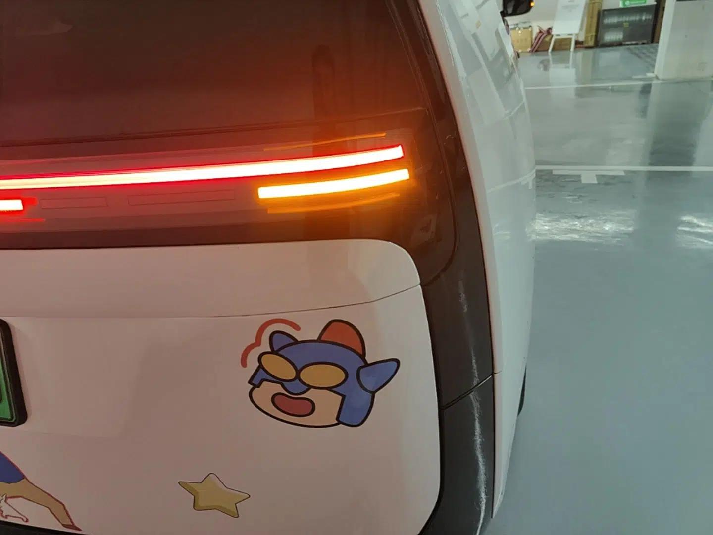 Li Auto MEGA 2024 Ultra Model — миниатюра 7
