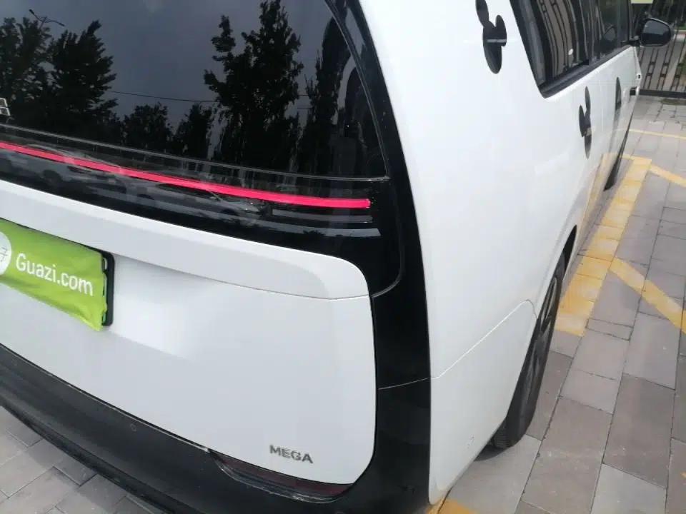 Li Auto MEGA 2025 Home Family Special Edition — миниатюра 7