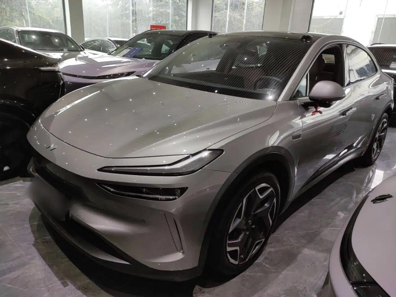 ONVO L60 2025 Model—60 kWh Rear-Wheel-Drive Version — миниатюра 1