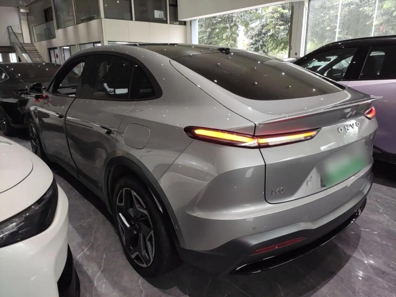 ONVO L60 2025 Model—60 kWh Rear-Wheel-Drive Version — миниатюра 4