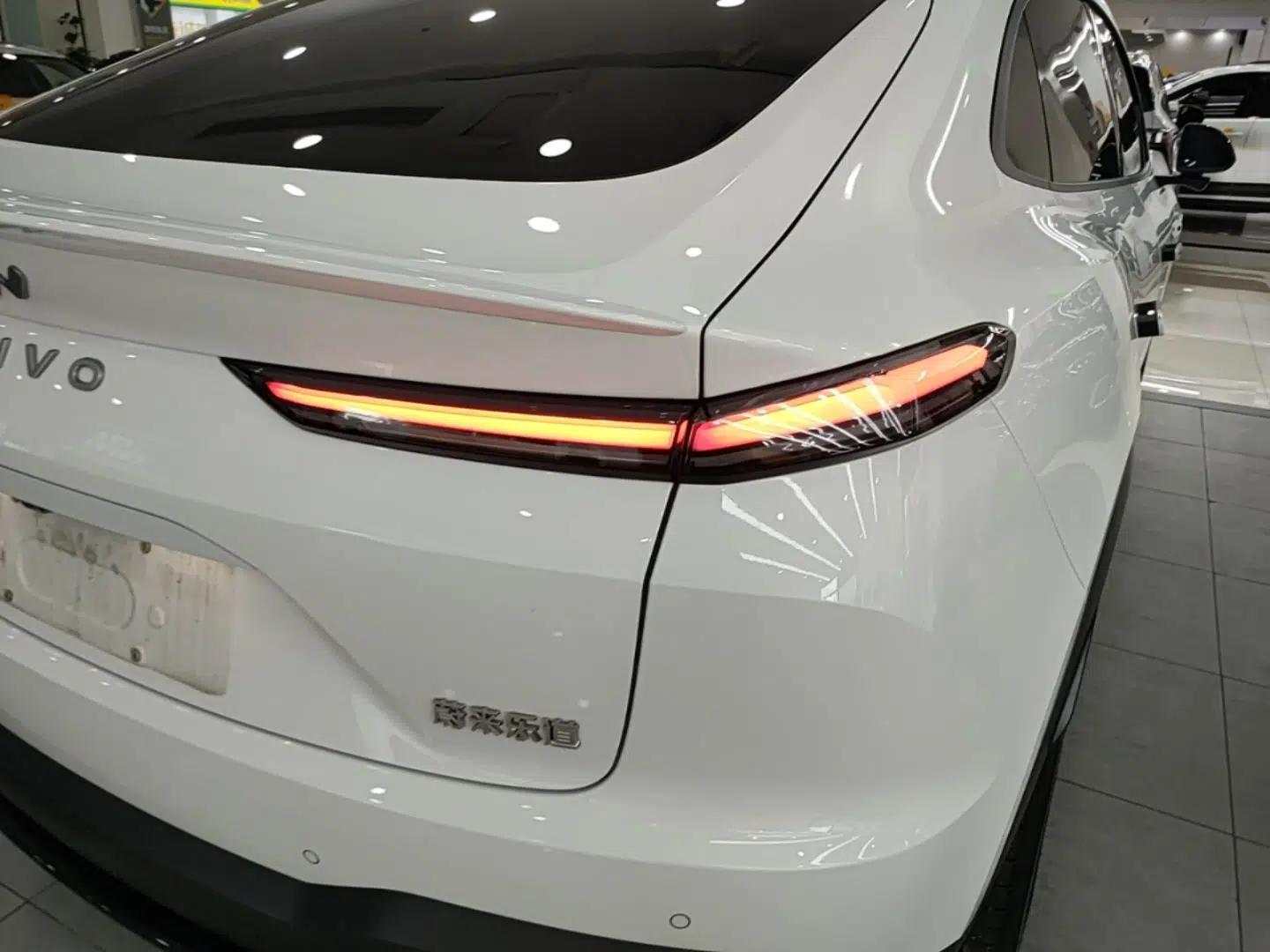 ONVO L60 2024 60 kWh Rear-Drive Version — миниатюра 7