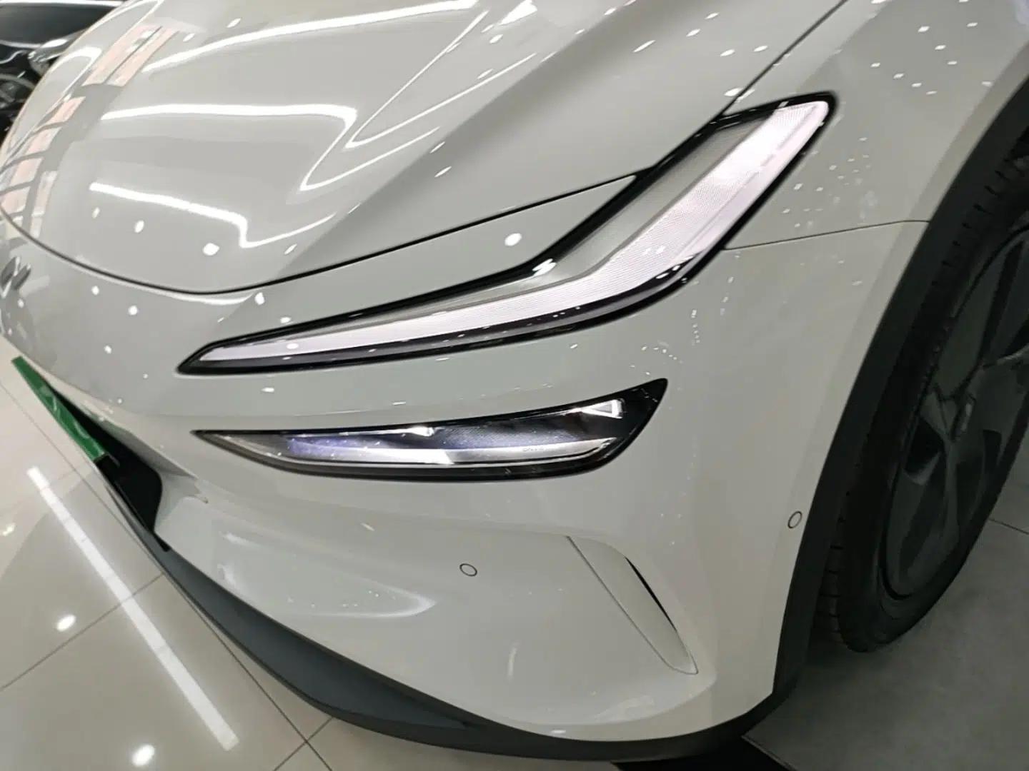 ONVO L60 2024 60 kWh Rear-Drive Version — миниатюра 9