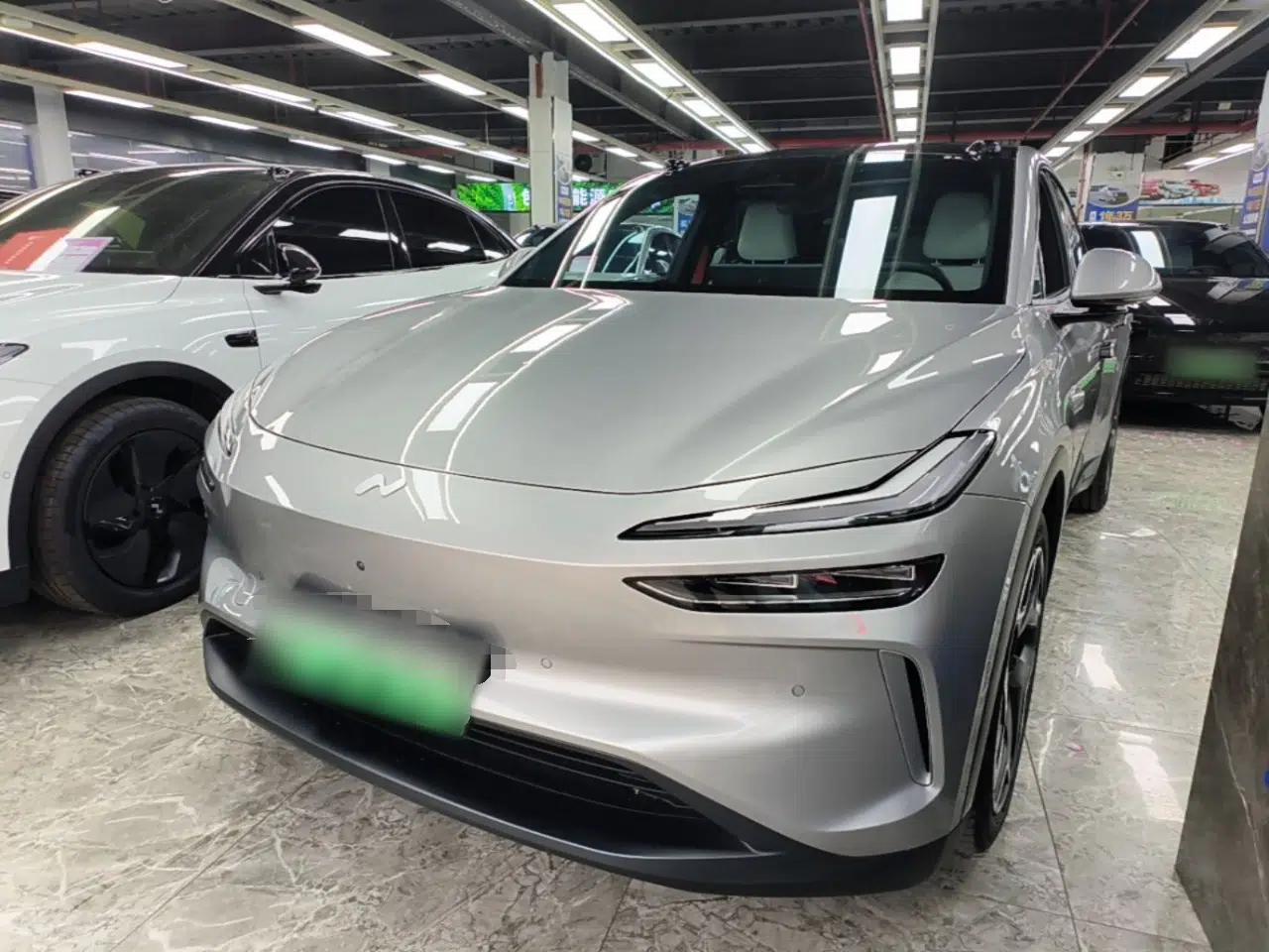 ONVO L60 2024 60 kWh Rear-Drive Version — миниатюра 1