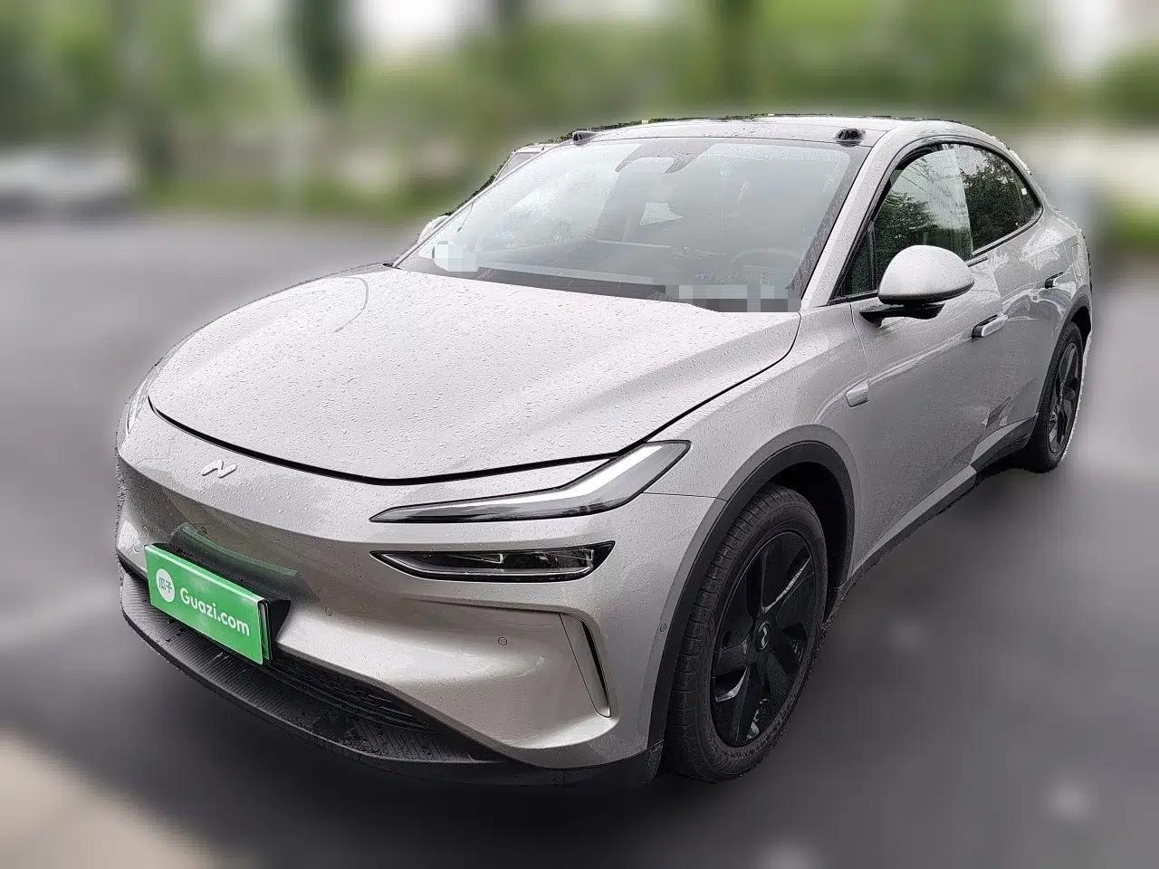 ONVO L60 2025 Model—85 kWh Rear-Wheel-Drive Version — миниатюра 1