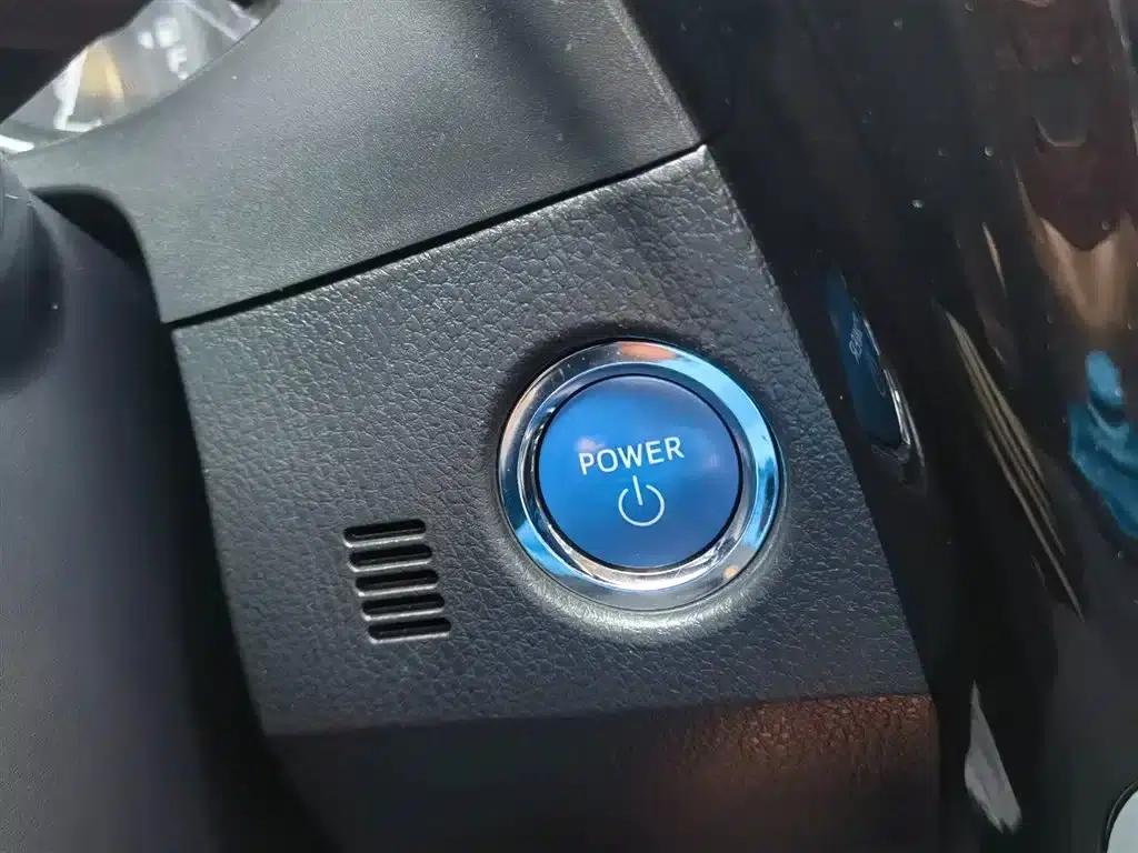 Corolla Hybrid E+ 2019 1.8L E-CVT Leading Edition — миниатюра 15