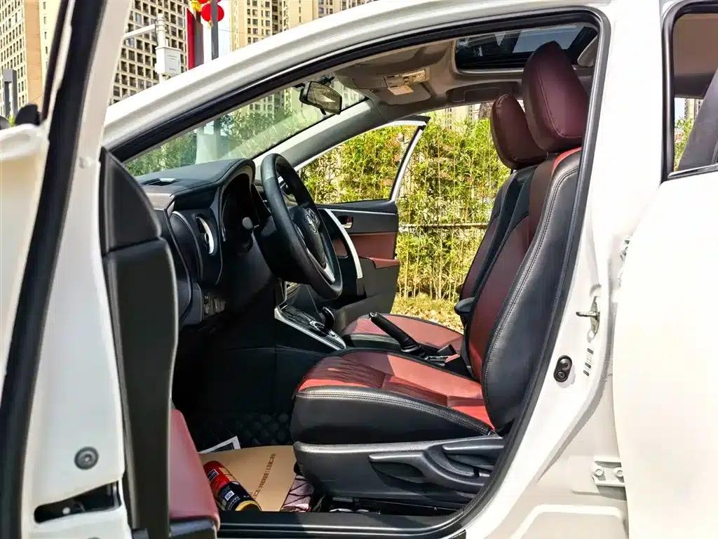 Corolla Hybrid E+ 2019 1.8L E-CVT Leading Edition — миниатюра 9