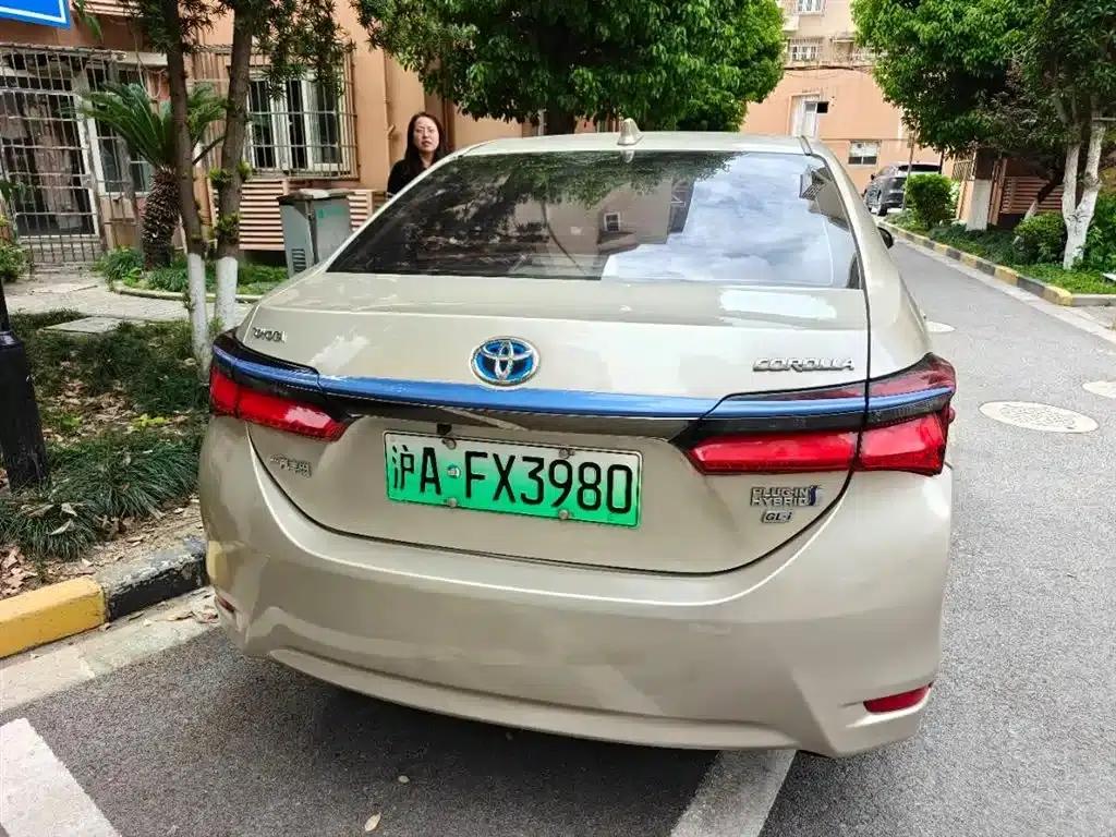 Corolla Hybrid E+ 2019 1.8L E-CVT Leading Edition — миниатюра 4
