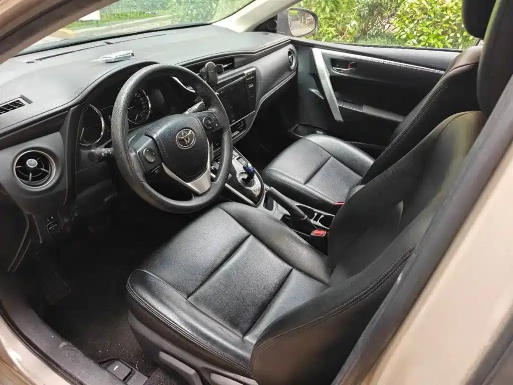 Corolla Hybrid E+ 2019 1.8L E-CVT Leading Edition — миниатюра 6