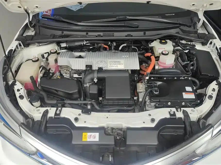 Corolla Hybrid E+ 2019 1.8L E-CVT Luxury Edition — миниатюра 10