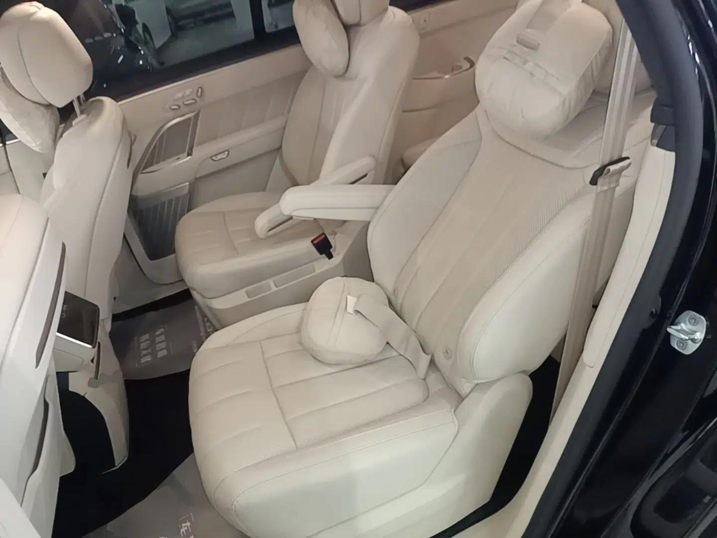 ONVO Luxeed L90 2025 Model—Ultra Six-Seater Version — миниатюра 19