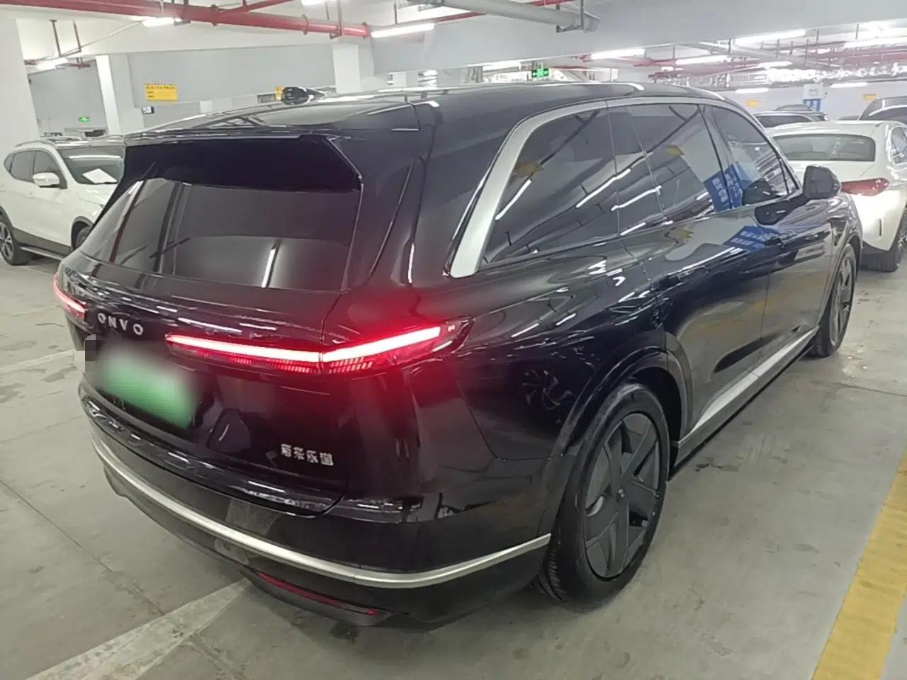ONVO Luxeed L90 2025 Model—Ultra Six-Seater Version — миниатюра 5