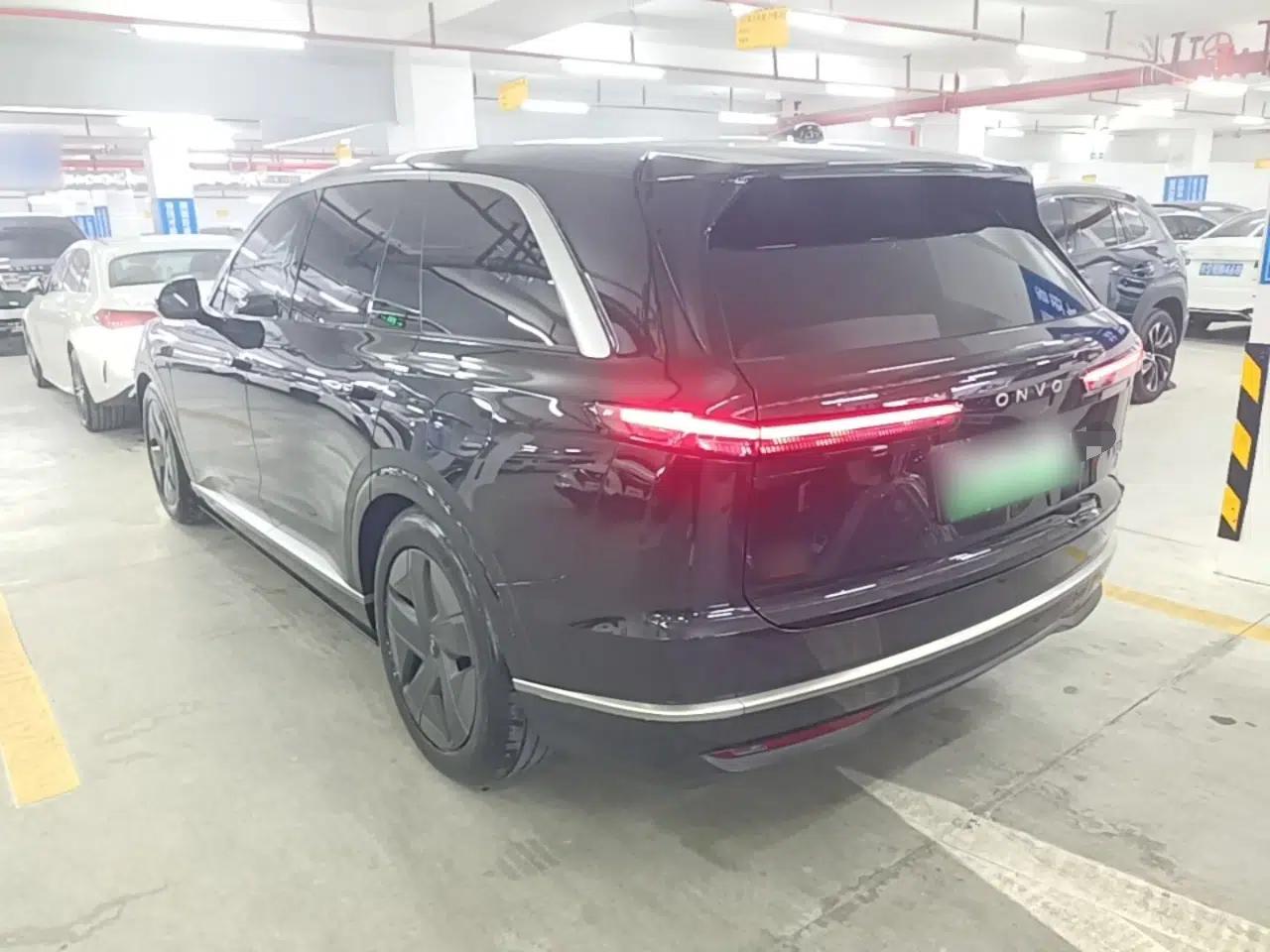 ONVO Luxeed L90 2025 Model—Ultra Six-Seater Version — миниатюра 6