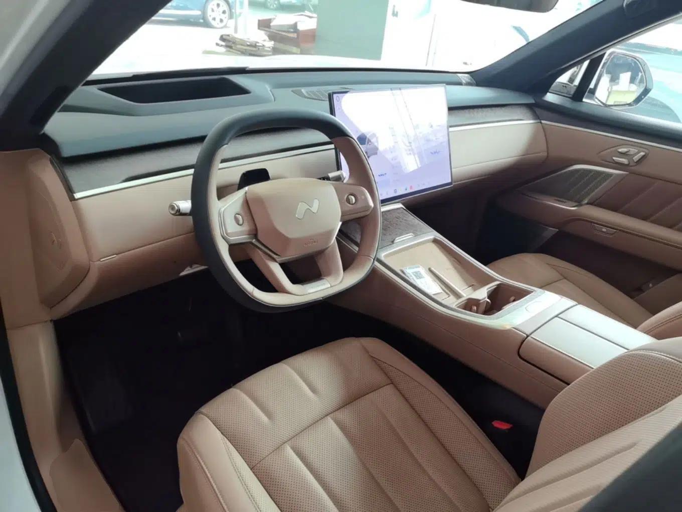 ONVO Luxeed L90 2025 Model—Pro Six-Seater Version — миниатюра 13