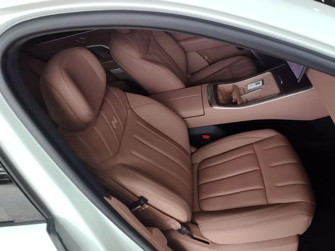 ONVO Luxeed L90 2025 Model—Pro Six-Seater Version — миниатюра 23