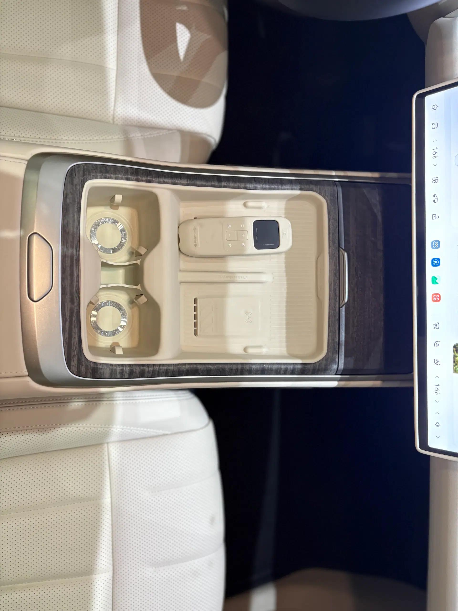 ONVO Luxeed L90 2025 Model—Ultra Six-Seater Version — миниатюра 29