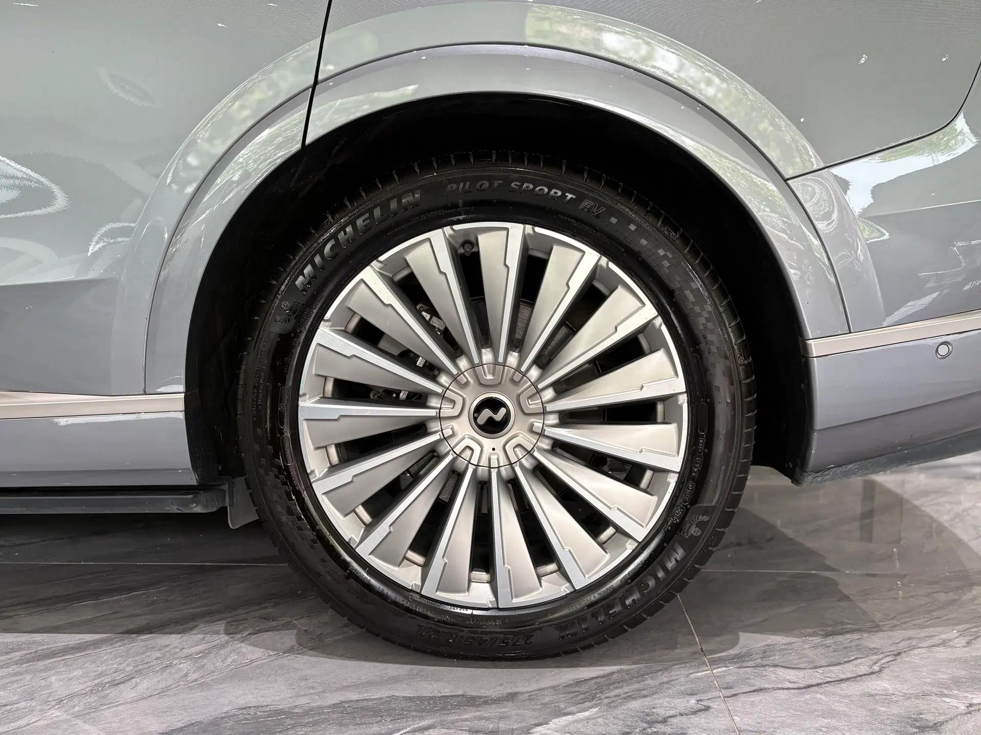 ONVO Luxeed L90 2025 Model—Ultra Six-Seater Version — миниатюра 10