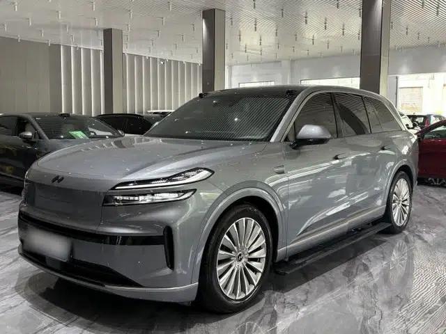 ONVO Luxeed L90 2025 Model—Ultra Six-Seater Version