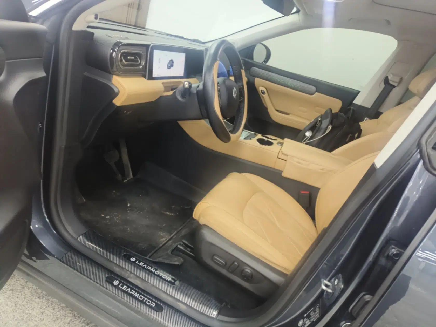 Leapmotor C11 2024 All-Electric 580 Luxury Edition — миниатюра 18