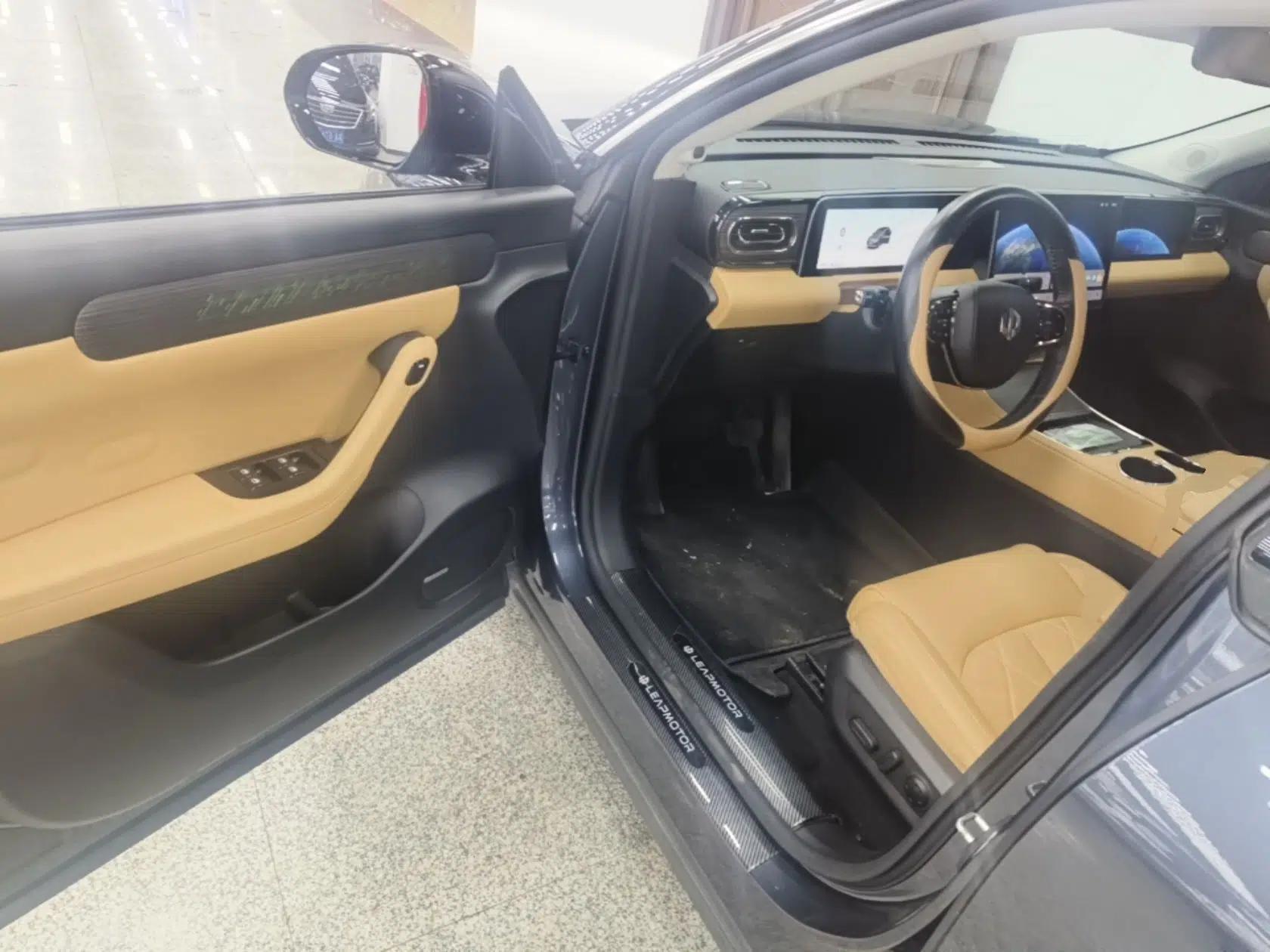 Leapmotor C11 2024 All-Electric 580 Luxury Edition — миниатюра 19