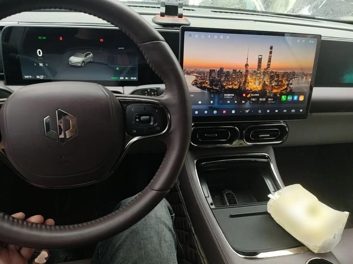 Leapmotor C11 2024 All-Electric 580 Luxury Edition — миниатюра 13