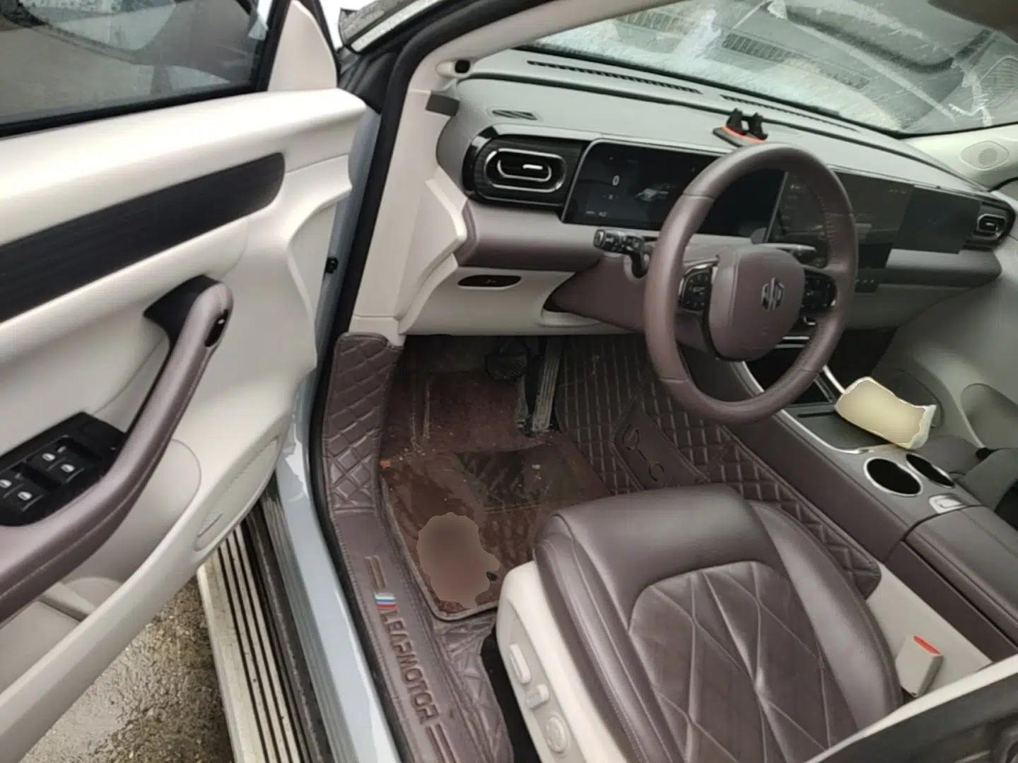 Leapmotor C11 2024 All-Electric 580 Luxury Edition — миниатюра 19