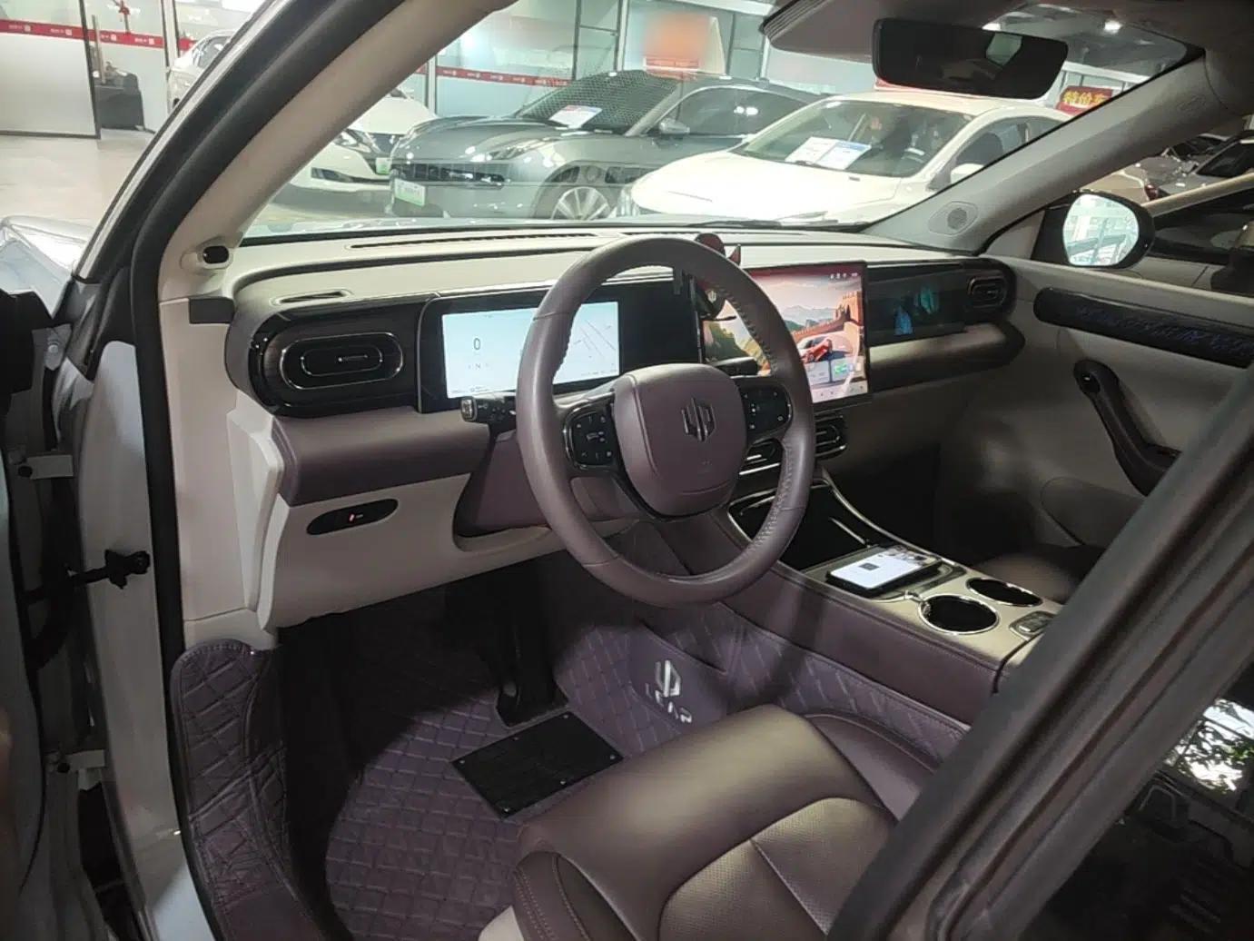 Leapmotor C11 2024 All-Electric 580 Luxury Edition — миниатюра 13