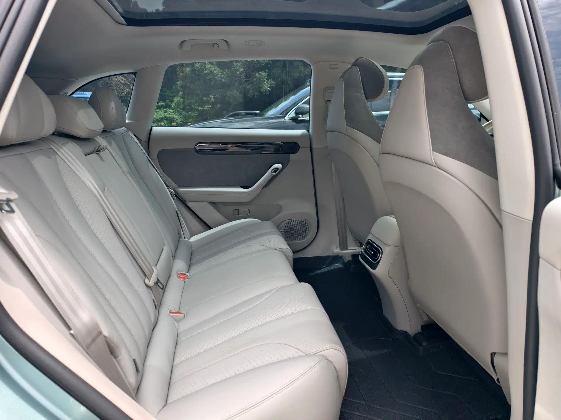 Leapmotor C11 2023 Extended-Range 285 Comfort Edition — миниатюра 26