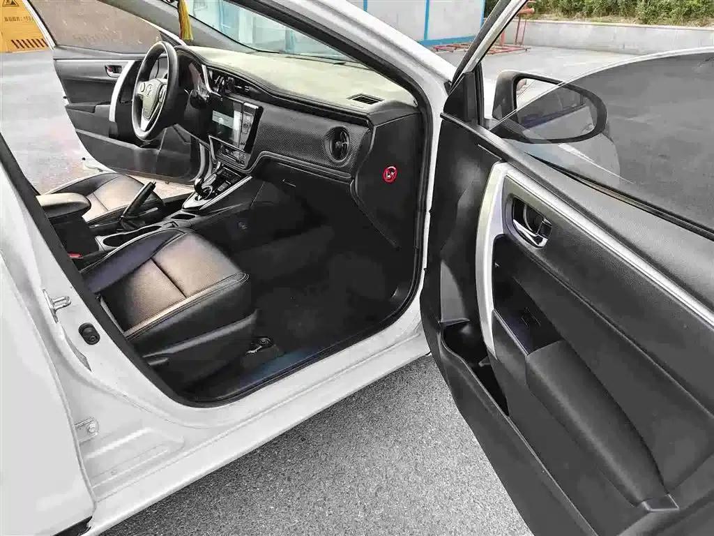 Levin Hybrid E+ 2019 1.8PH GS E-CVT Elite Edition — миниатюра 14