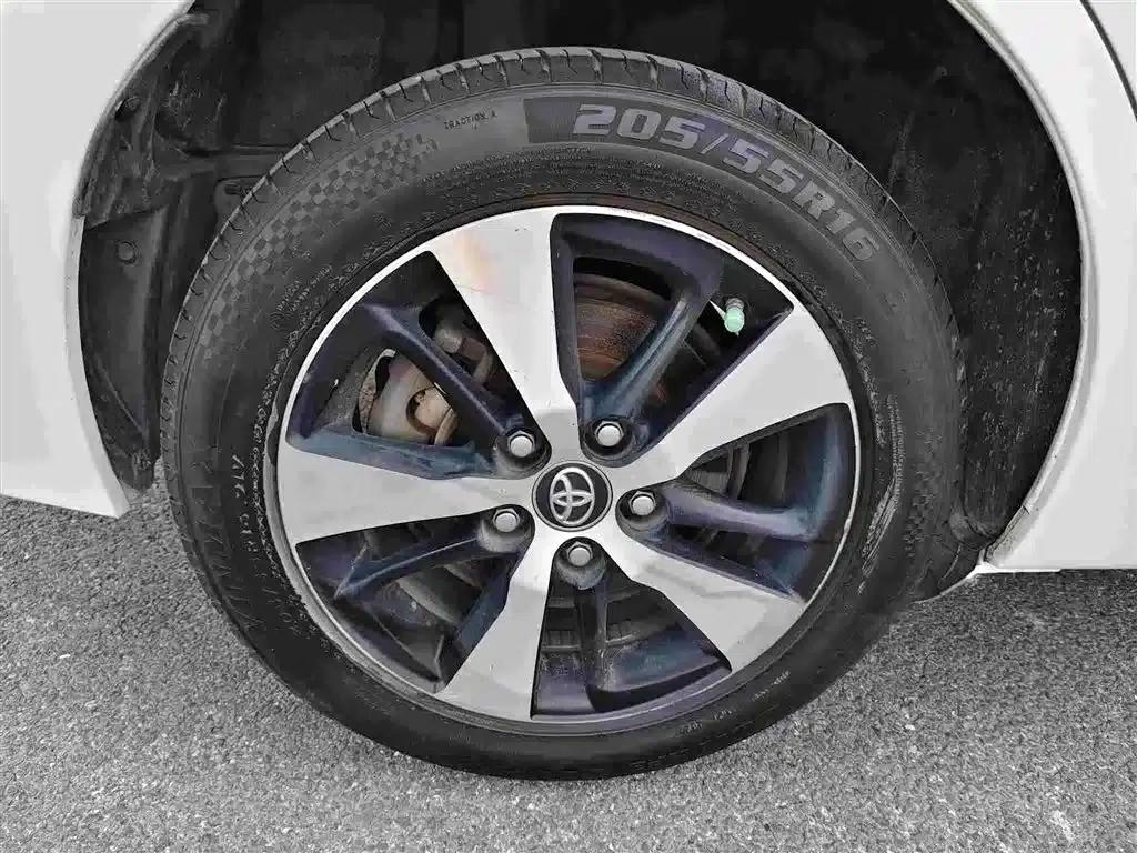 Levin Hybrid E+ 2019 1.8PH GS E-CVT Elite Edition — миниатюра 16