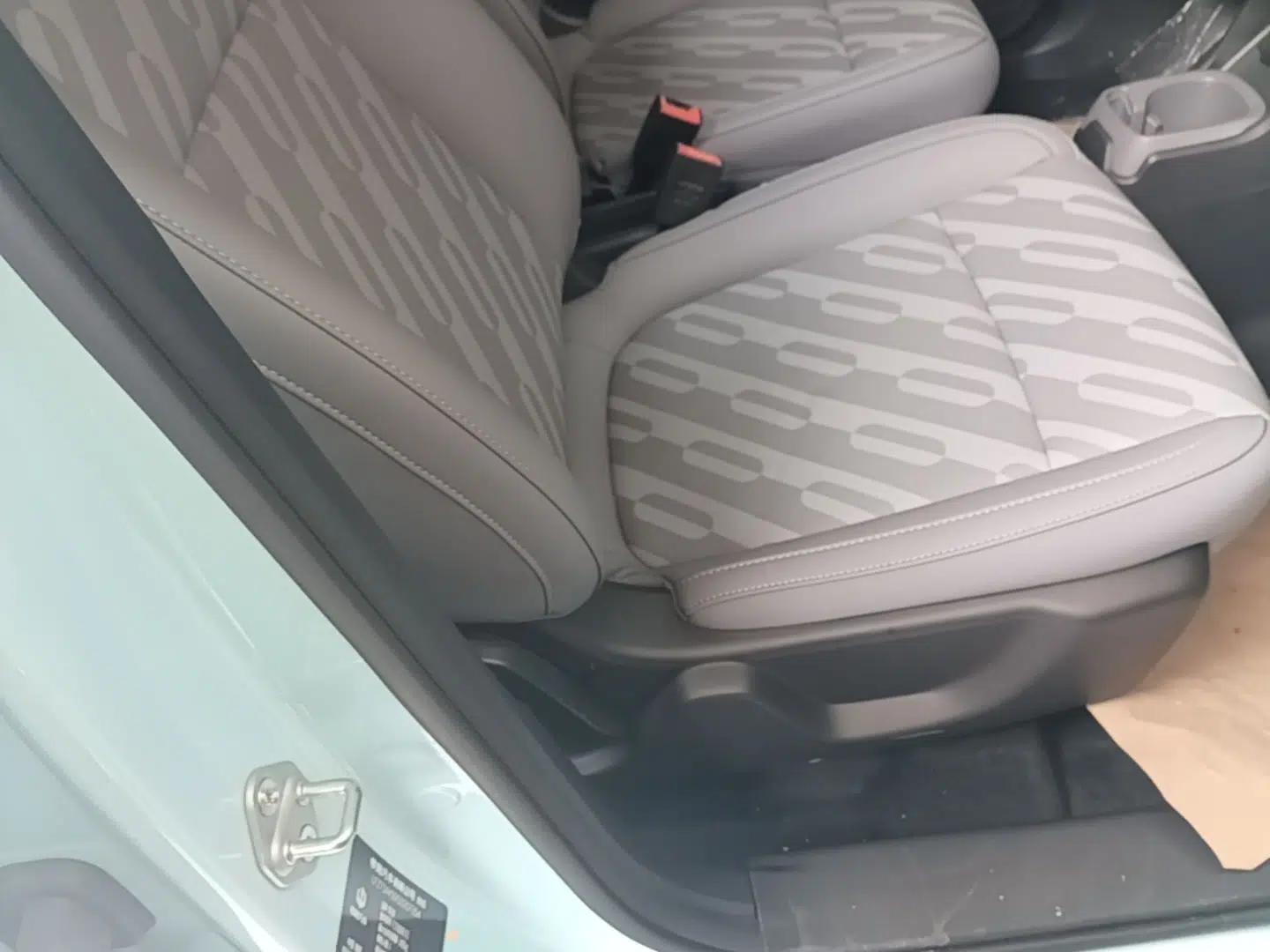 Leapmotor T03 2025 403 Comfort Edition — миниатюра 23