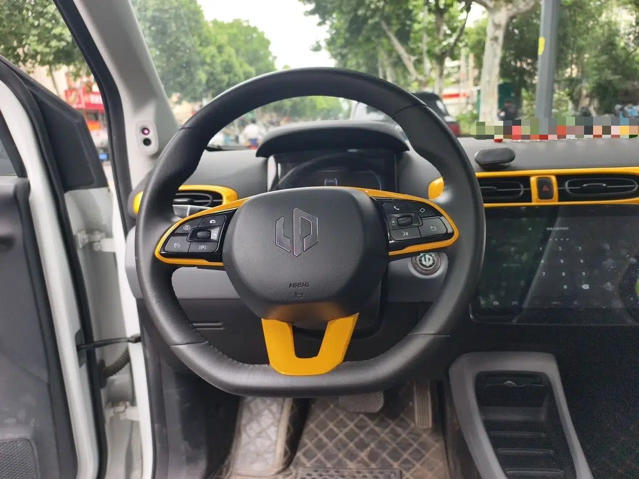 Leapmotor T03 2020 400 Luxury Edition — миниатюра 11