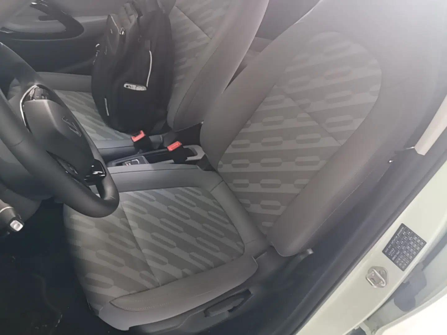 Leapmotor T03 2024 403 Comfort Edition — миниатюра 18