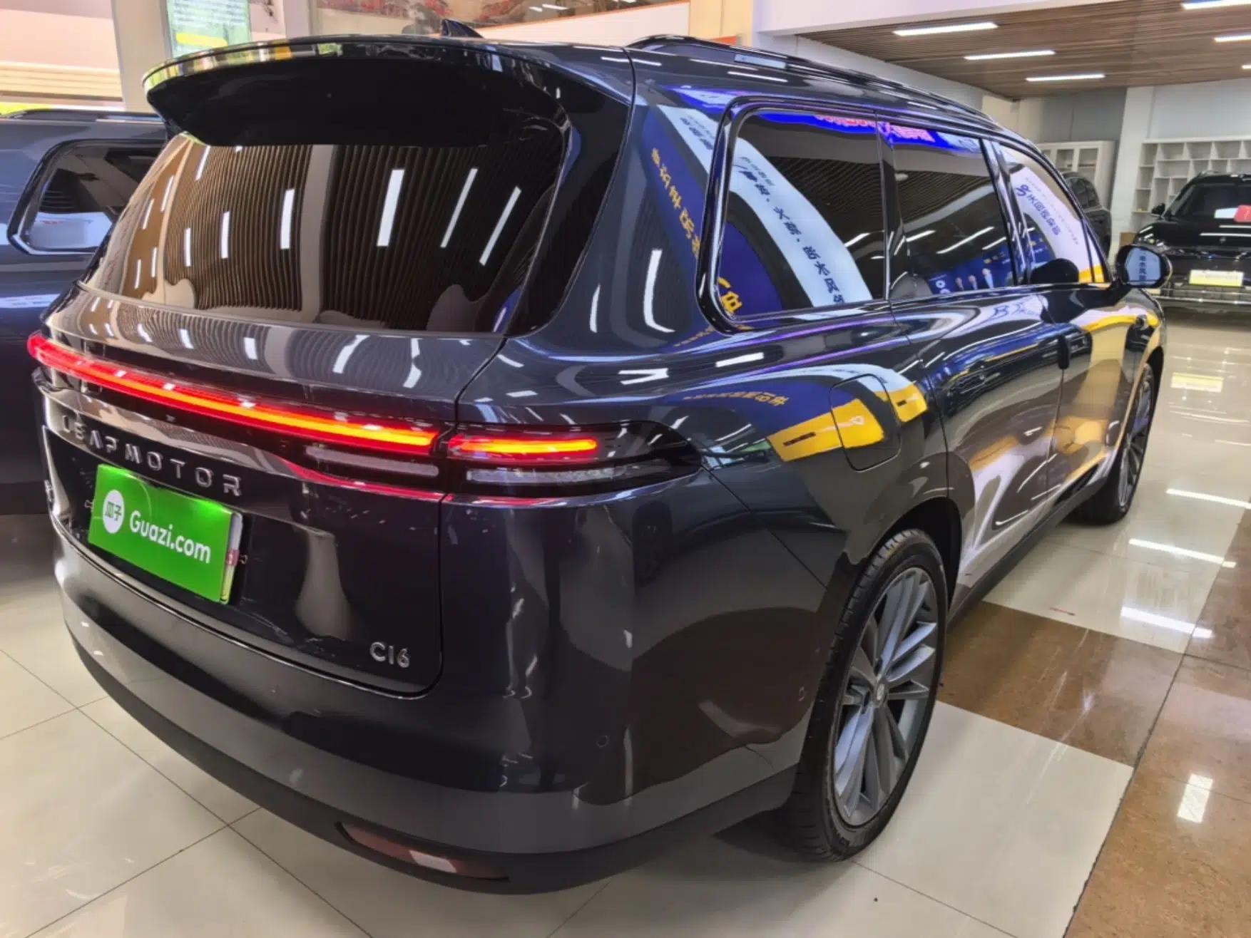 Leapmotor C16 2024 Range-Extended 200 Luxury Edition — миниатюра 6