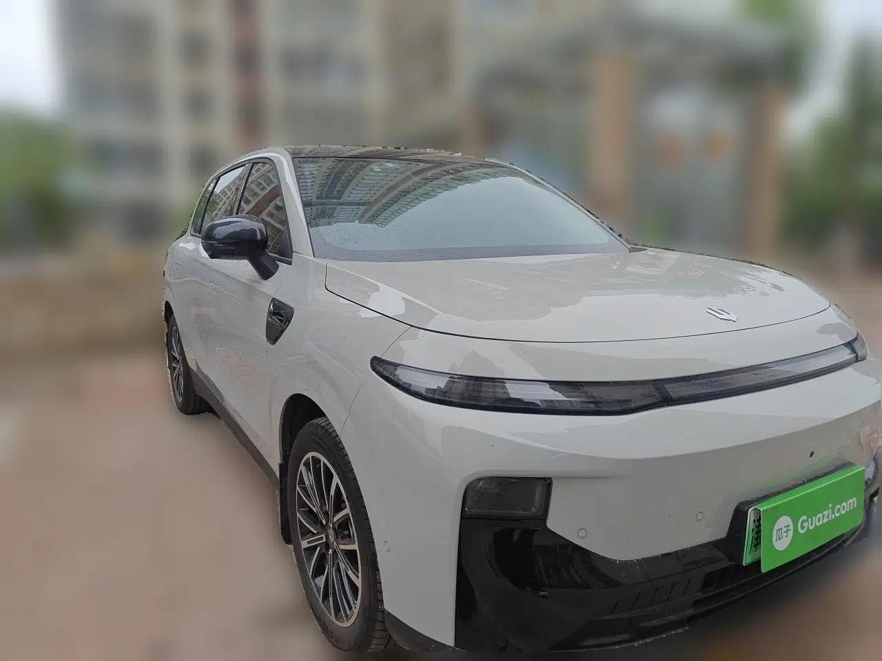 Leapmotor B10 2025 510 Joyful Edition — миниатюра 3