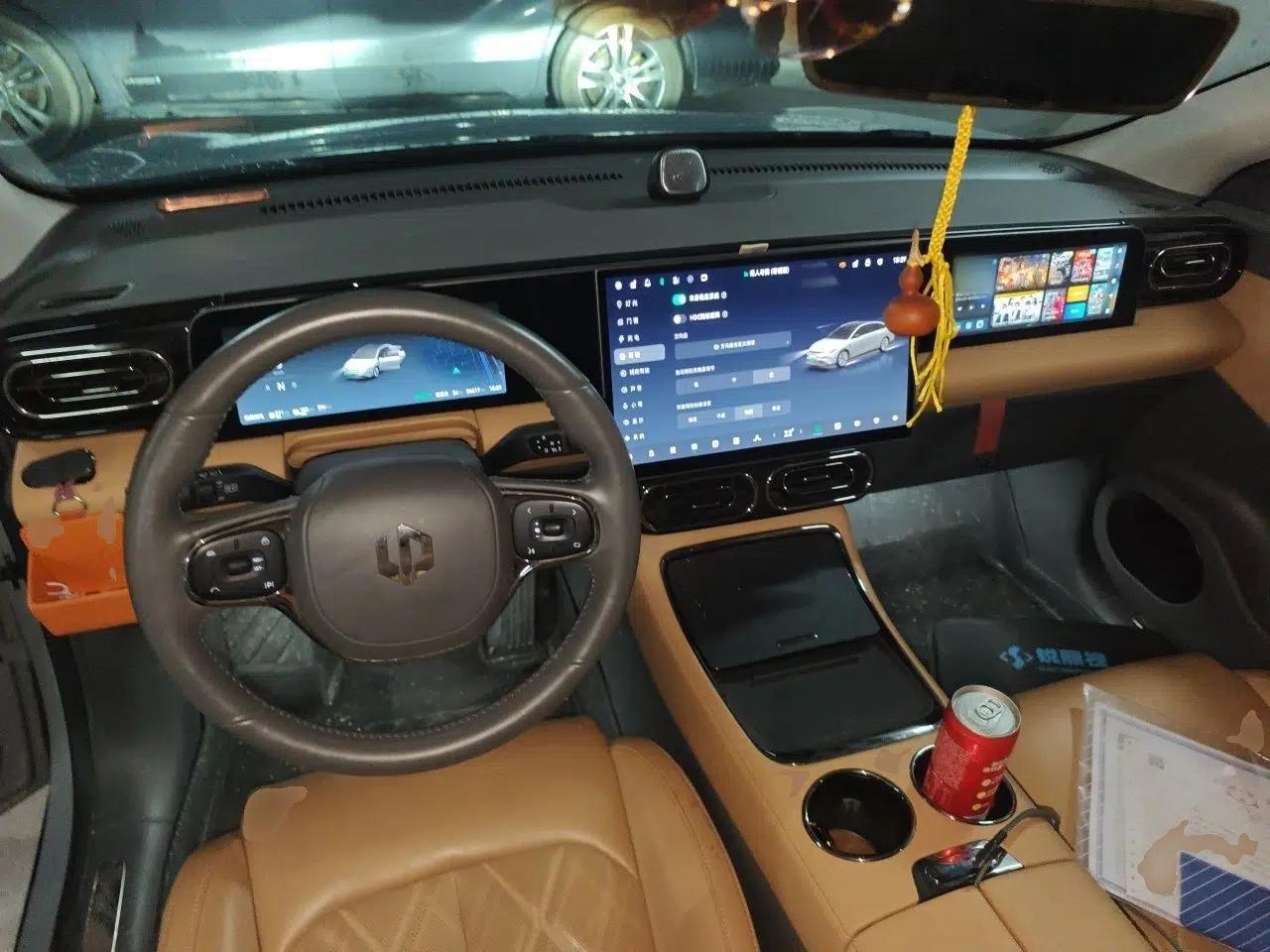 Leapmotor C01 2024 Range-Extended 316 Deluxe Edition — миниатюра 10